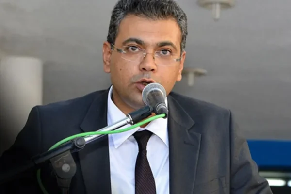 CHP İzmir’de muhalefet harekete geçti: O isim ada... CHP İzmir’de muhalefet harekete geçti: O isim ada...