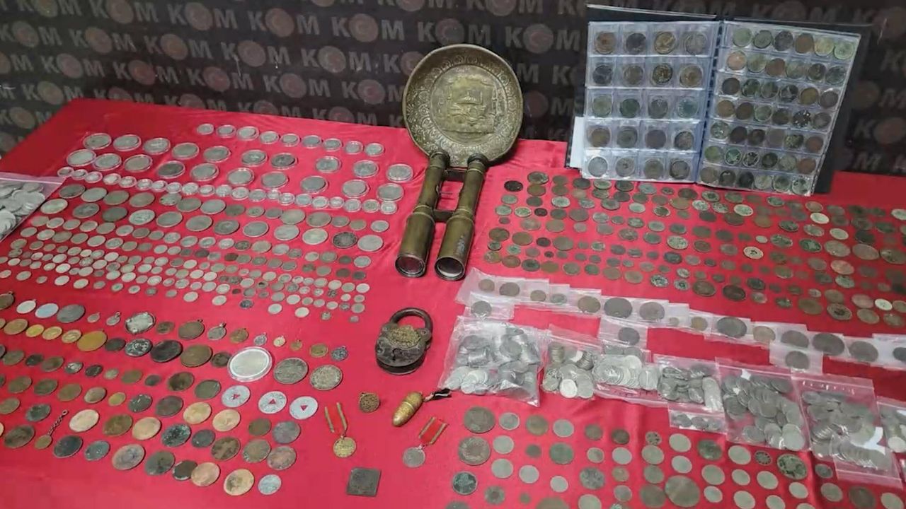 İzmir’de tarihi eser baskını!