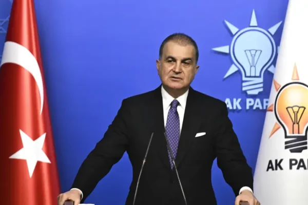 Özel’e tepki: Bu durum bir siyasetçi için ço... Özel’e tepki: Bu durum bir siyasetçi için ço...