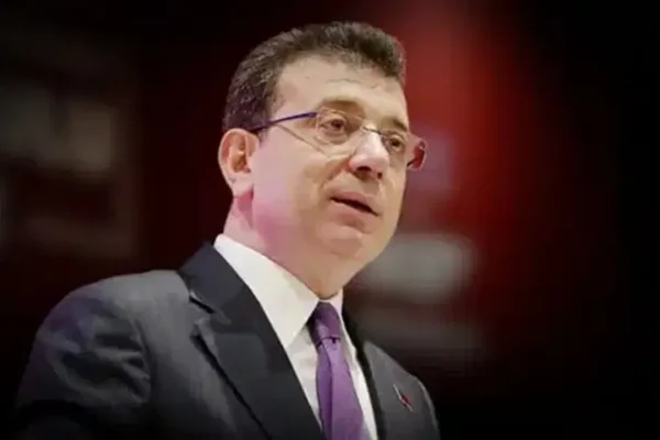 Ekrem İmamoğlu duyurdu: 100 bin öğrenciye 2 milyar... Ekrem İmamoğlu duyurdu: 100 bin öğrenciye 2 milyar...