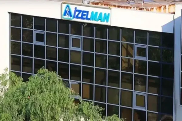 İZELMAN’da bankalardan kıran kırana yarış...