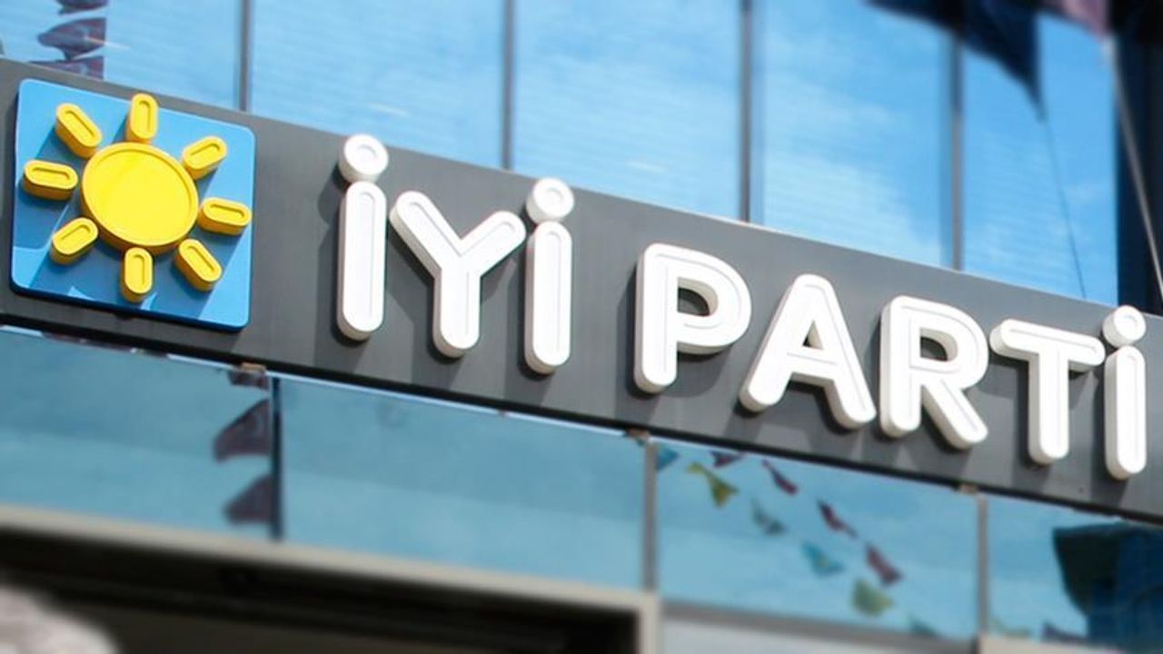 İYİ Parti Kurultayı’nda İzmirli isimler listede